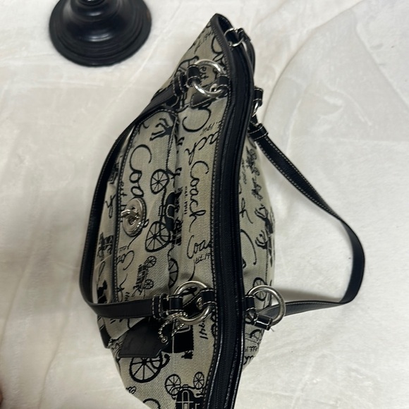 COACH Horse & Carriage Canvas Leather Trim Shoulder Bag Carryall Tote - Picture 6 of 15